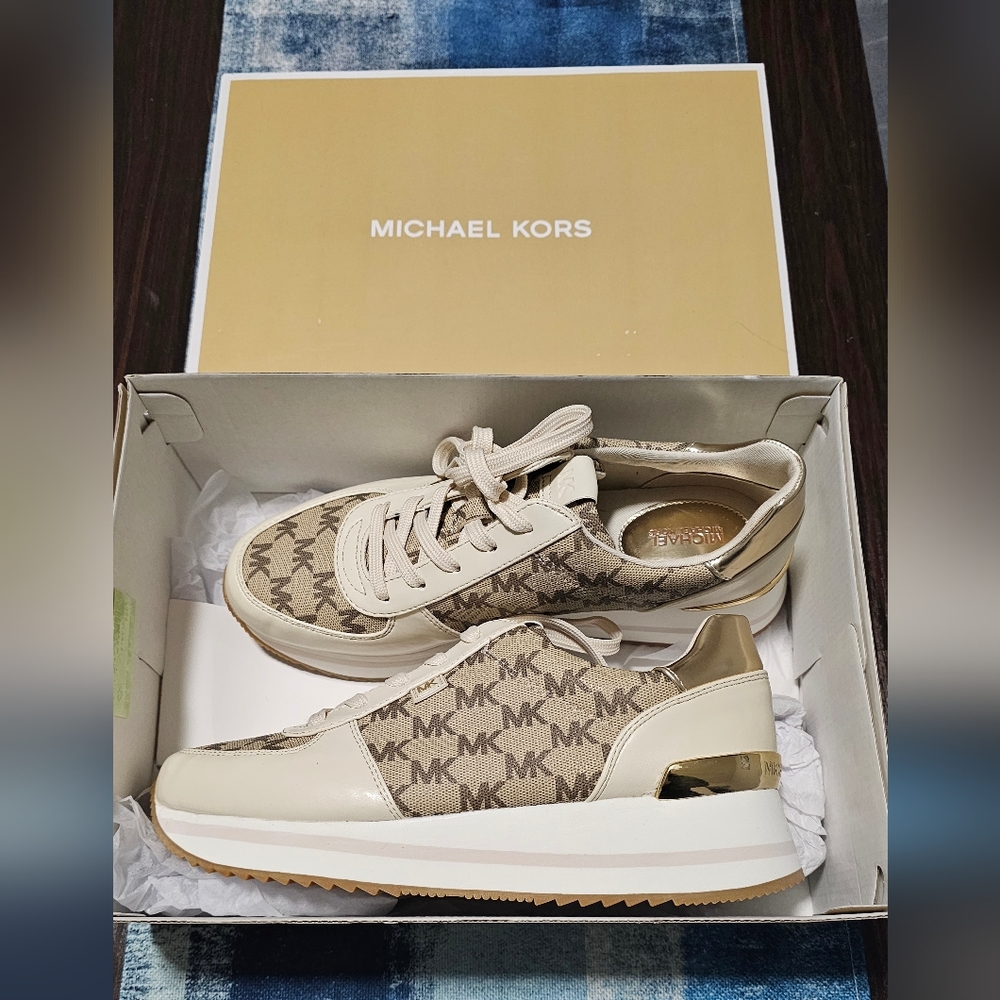 Michael KORS Woman's Shoes 8.5 M.